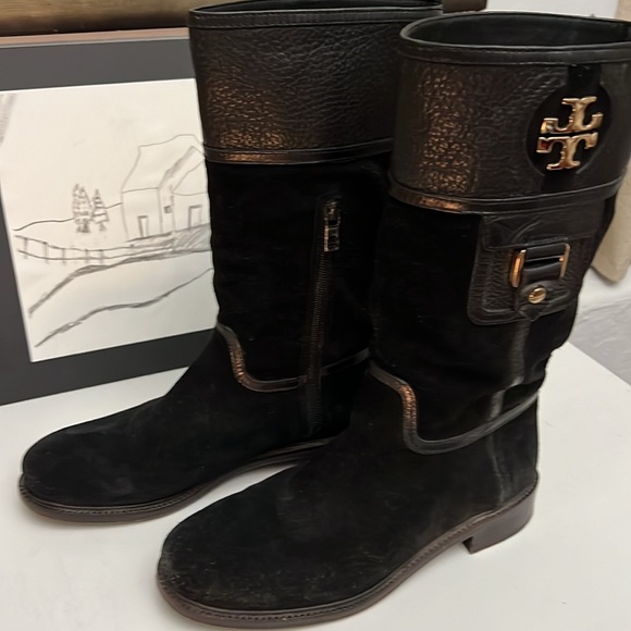 Tory Burch Boots Black Leather Suede Mid Calf Side Zip Logo Women’s Size 8.5 - Picture 4 of 16